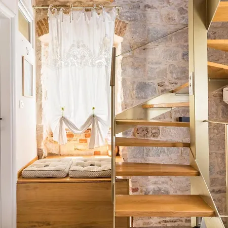 Kaleta Little House Apartman *